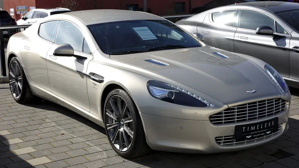 Aston Martin Rapide, exterior photo