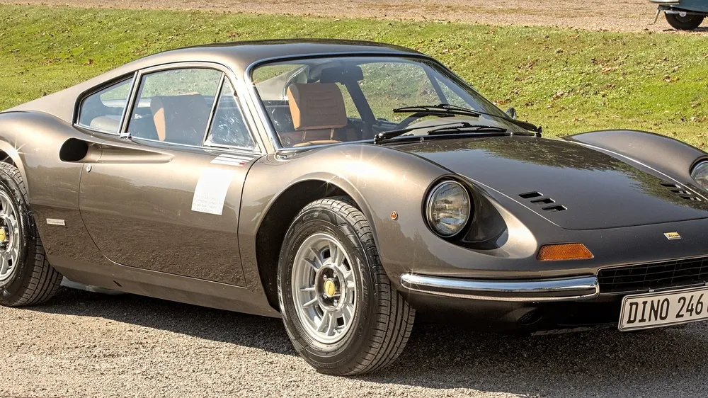 Ferrari Dino 246 GT/GTS, exterior photo
