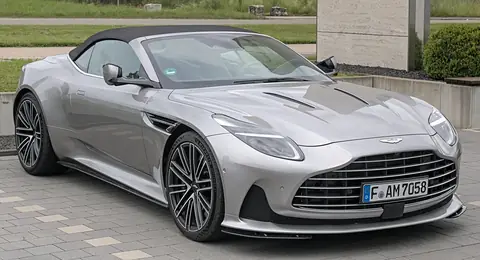 DB12 Volante