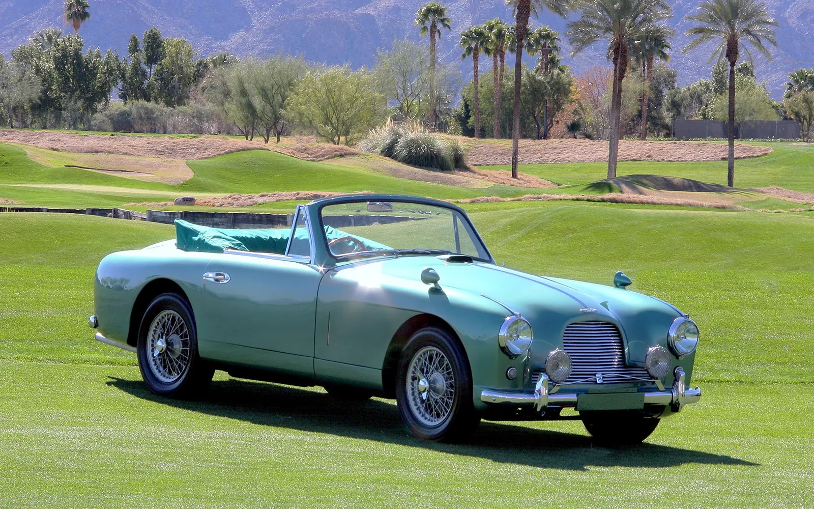 Aston Martin DB2/4 Drophead Coupe (1954-1955), exterior photo