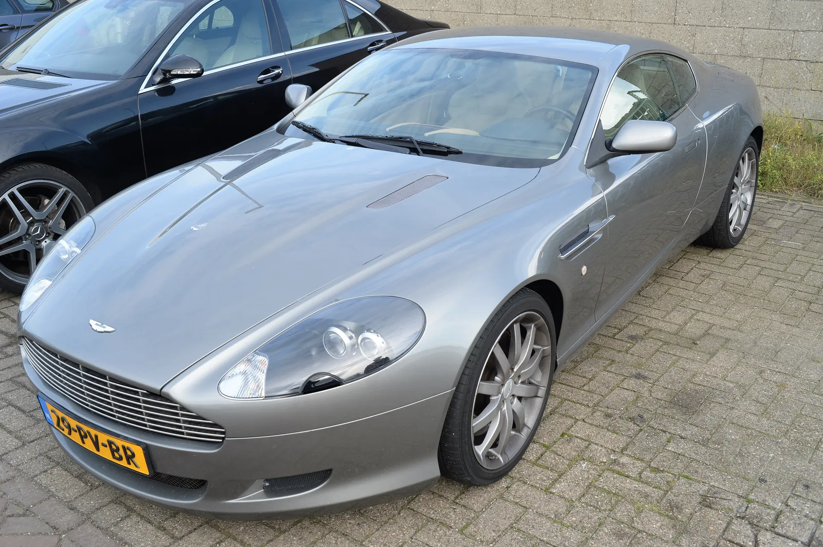 Aston Martin DB9 (2004-2016), exterior photo