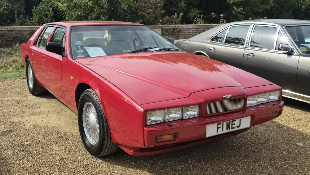 Aston Martin Lagonda