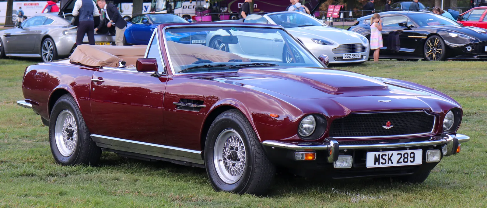 Aston Martin V8 Volante (1980-1989), exterior photo