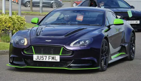 Vantage GT12