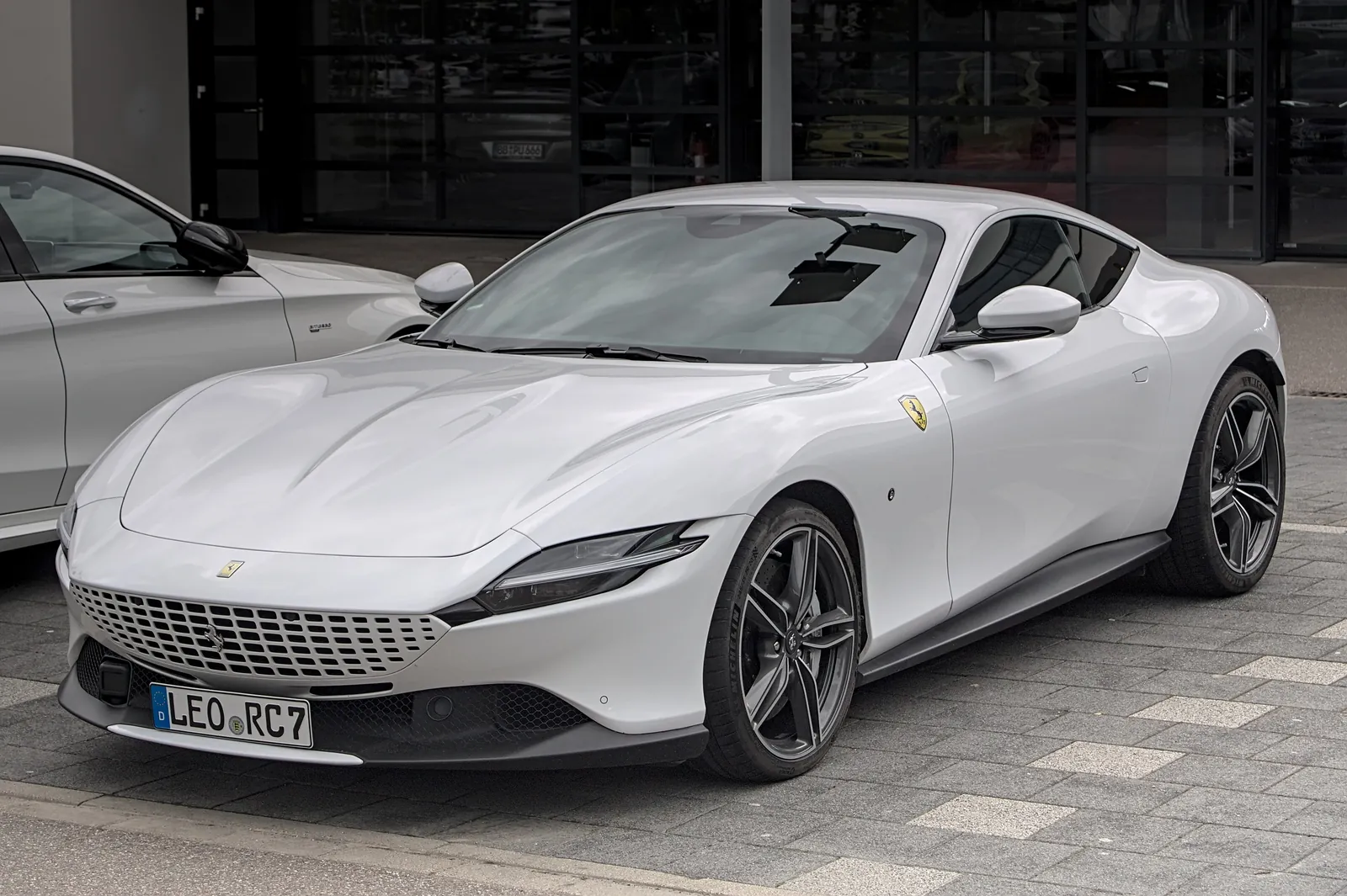 Ferrari Roma (2020-present), exterior photo
