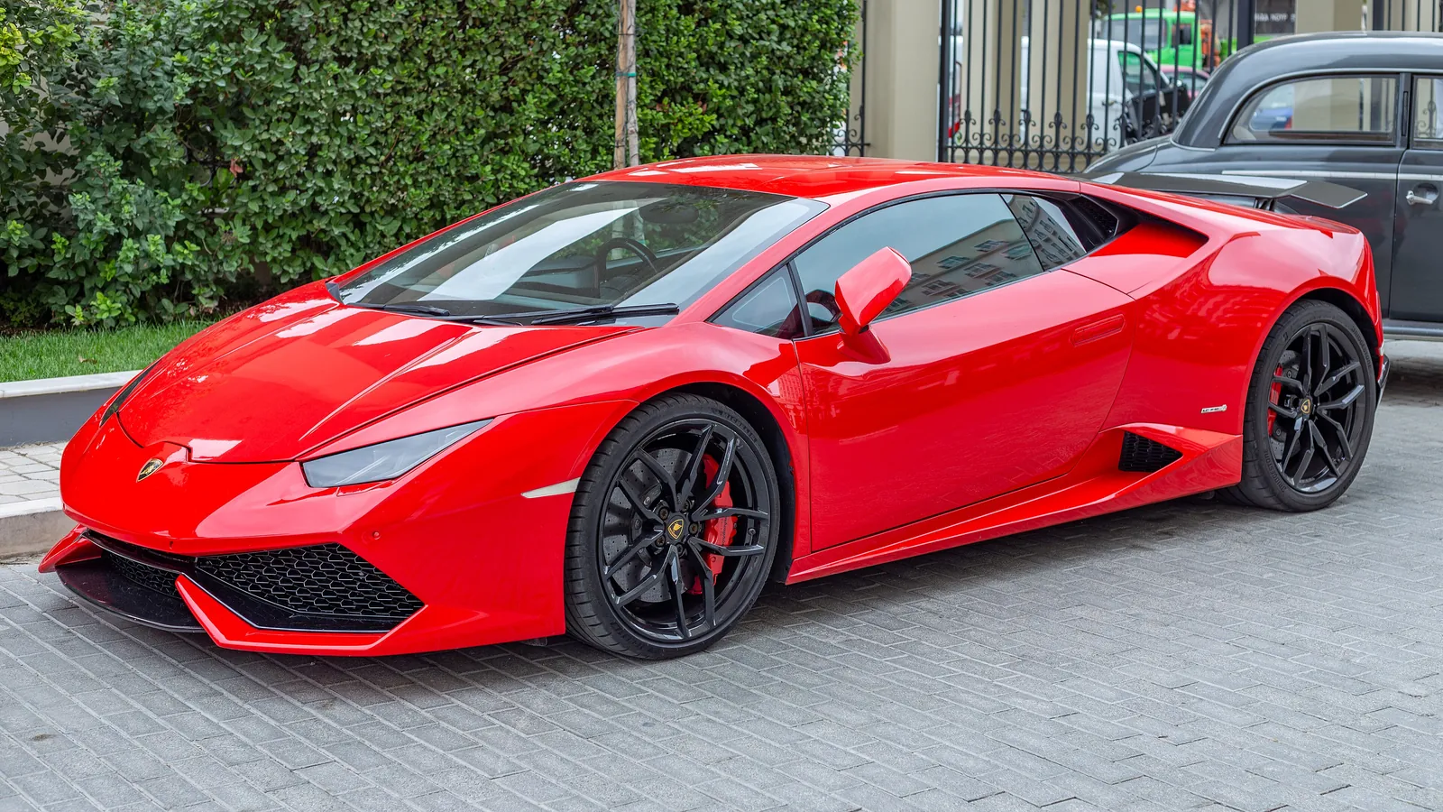 Lamborghini Huracán (2014-2024), exterior photo