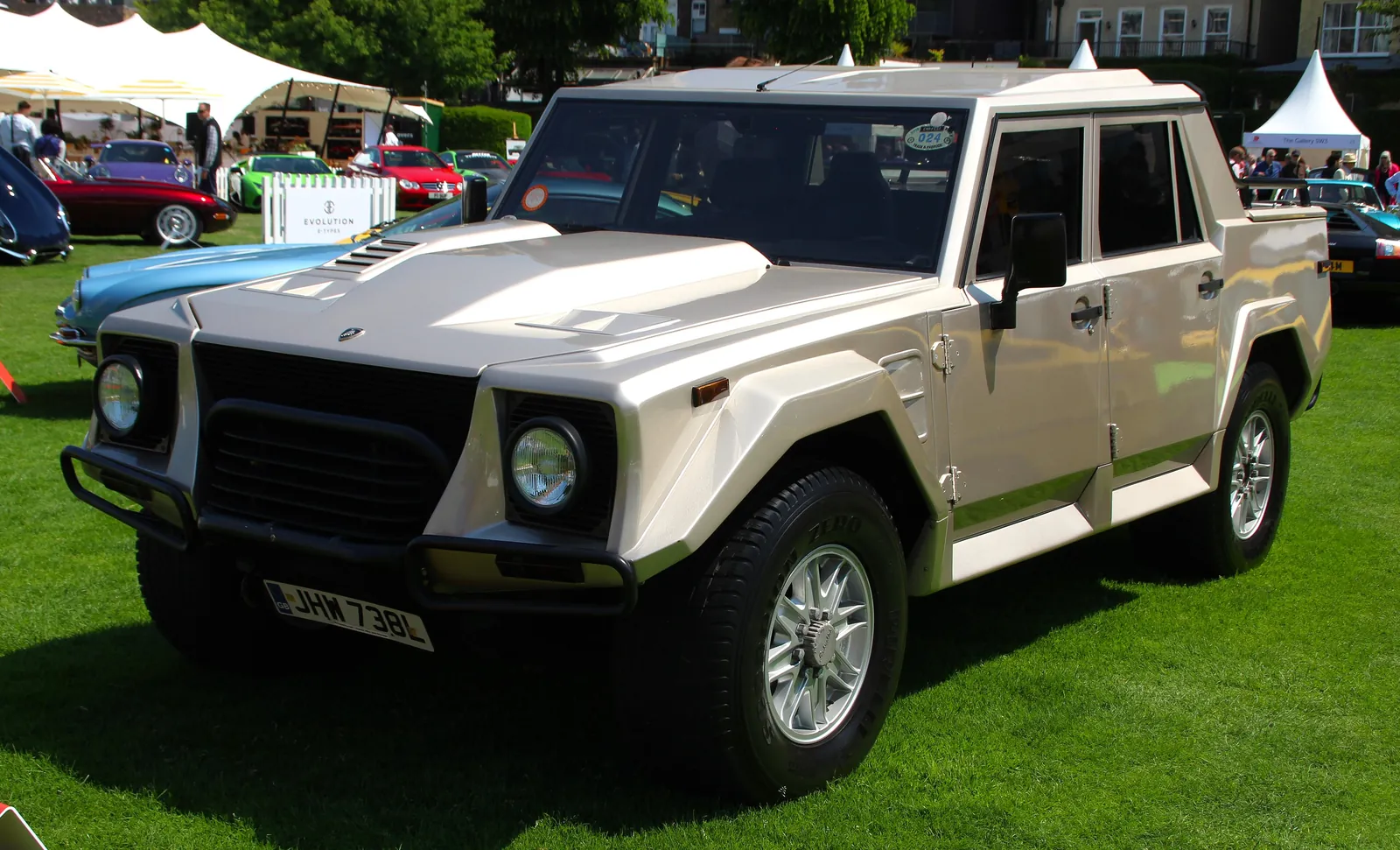 Lamborghini LM002 (1986-1993), exterior photo