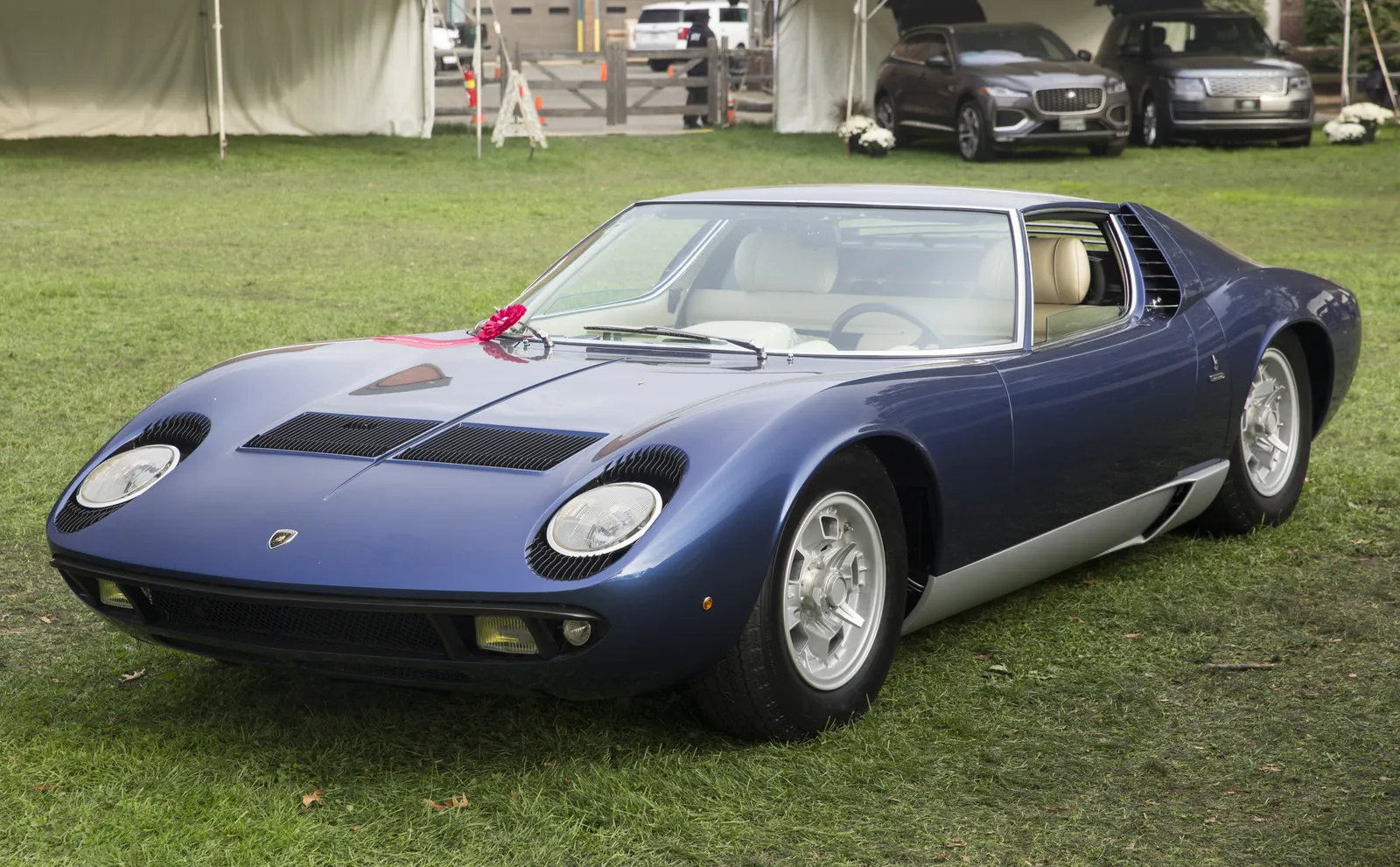 Lamborghini Miura P400 S (1968-1971), exterior photo