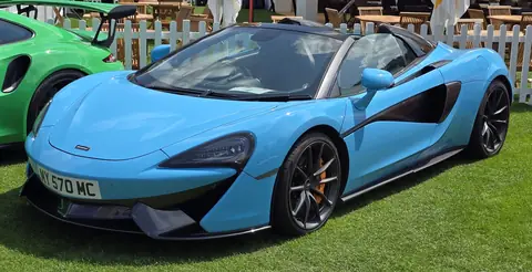 570S Spider