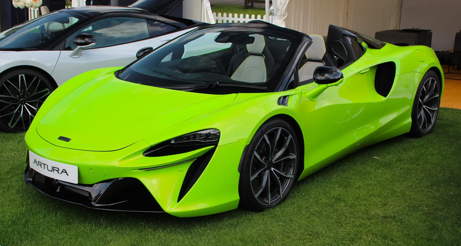 McLaren Artura Spider (2024-present), exterior photo
