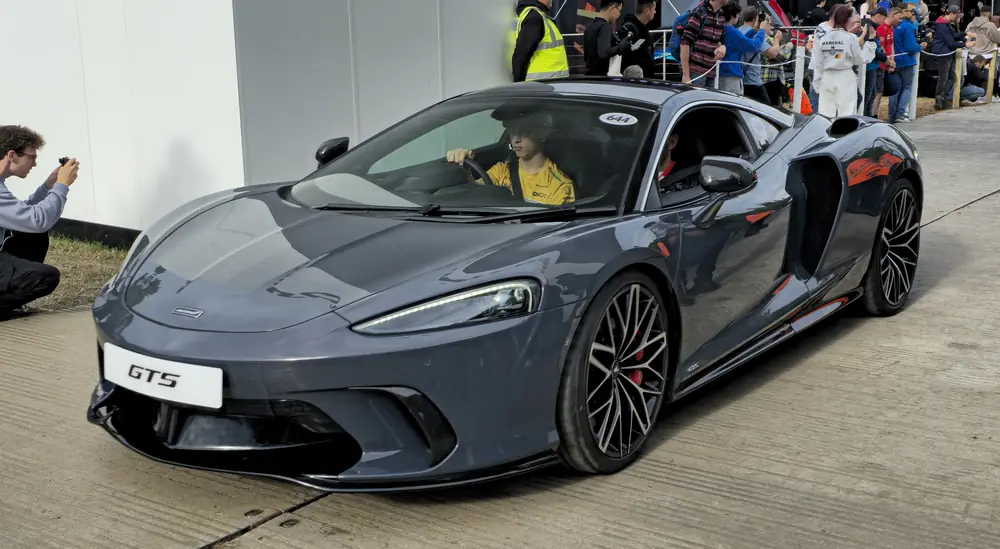 McLaren GTS