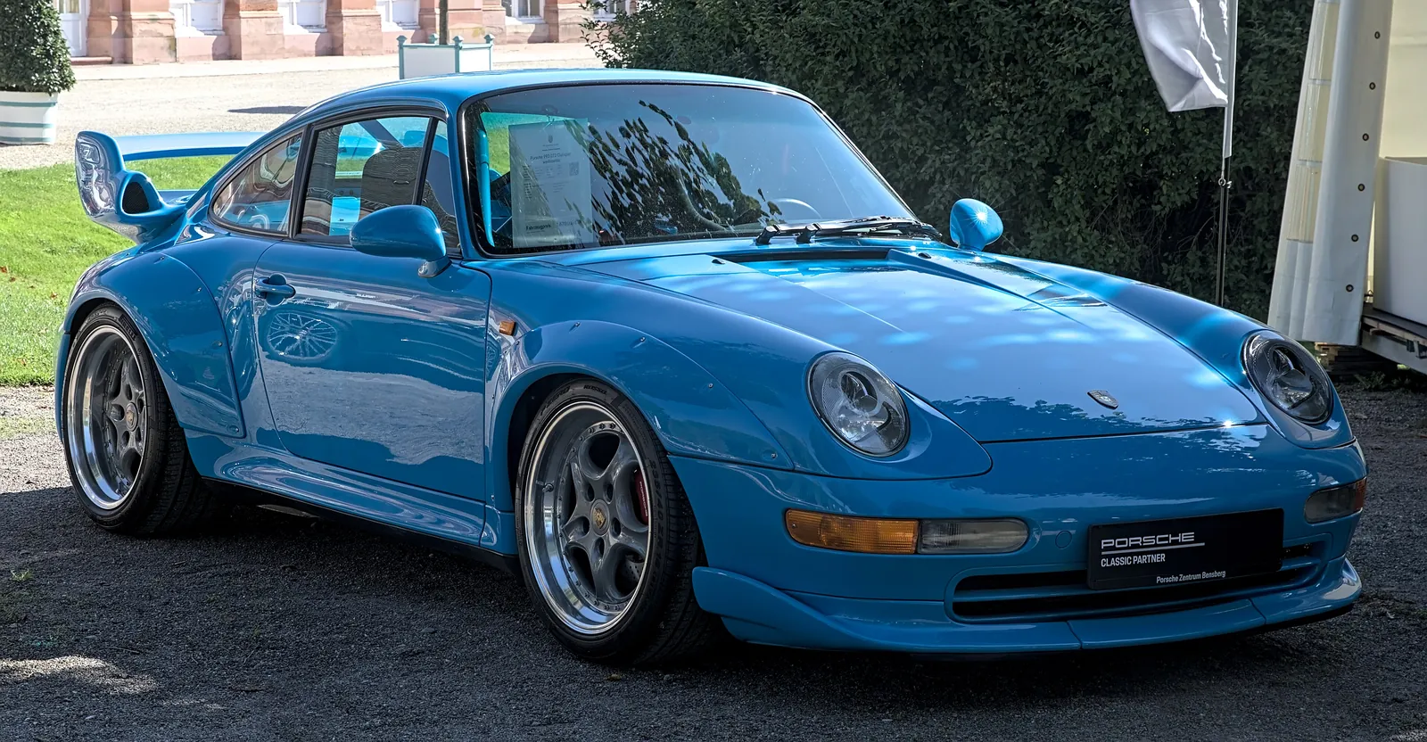 Porsche 993 GT2, exterior photo