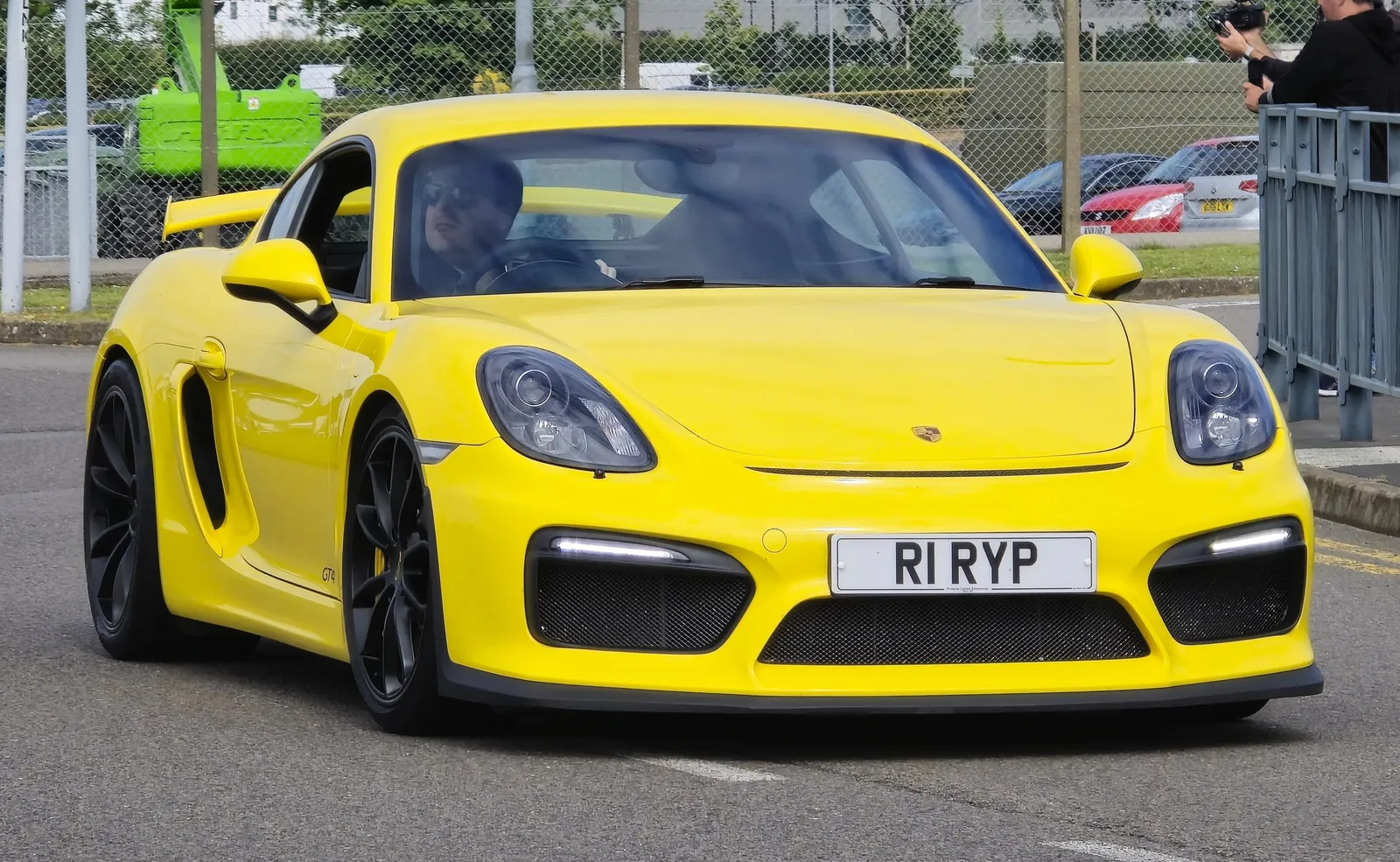 Porsche Cayman GT4 (981) (2016), exterior photo